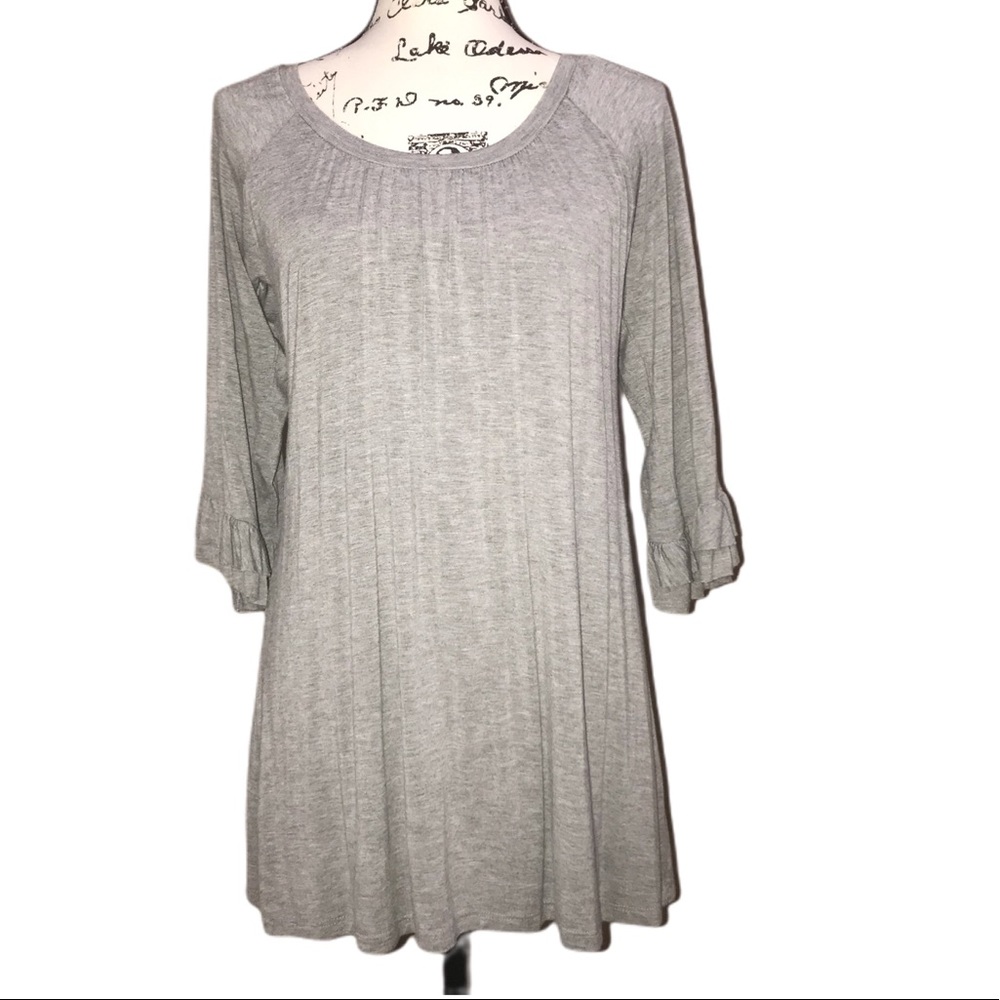 Cezanne | Ruffle Sleeve Gray Runic - Picture 3 of 9